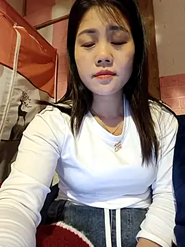 Ngocmai lazdy online show from January 2026 02:21:02 PM