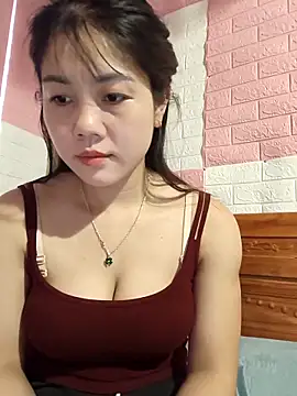 Ngocmai lazdy online show from February 2026 09:42:02 AM