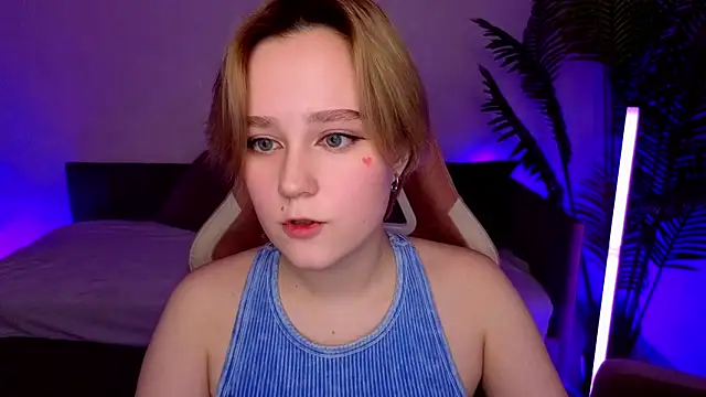 Ellie Heavenly online show from February 2026 08:20:01 AM