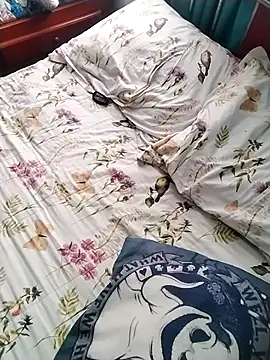 Snapshot of TWOLOVE16 chatting on February 2026 10:39:01 PM TWOLOVE16 online show from February 2026 10:39:01 PM