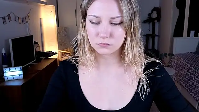 missyourtouch online show from April 2026 06:21:02 PM