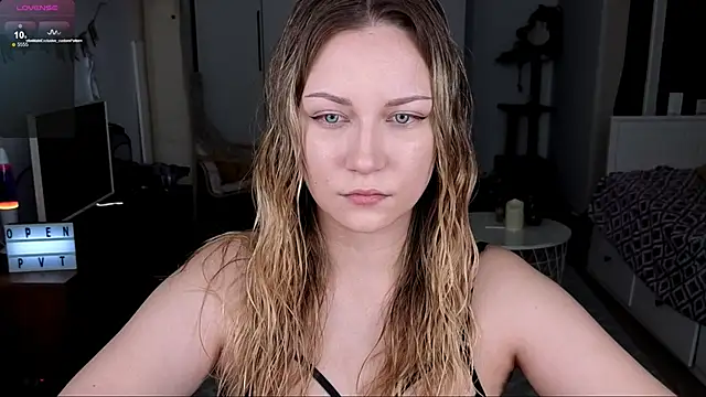 Snapshot of missyourtouch chatting on June 2026 11:23:02 AM missyourtouch online show from June 2026 11:23:02 AM