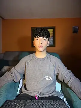 Snapshot of Nick_Twink chatting on February 2026 04:12:02 AM Nick Twink online show from February 2026 04:12:02 AM