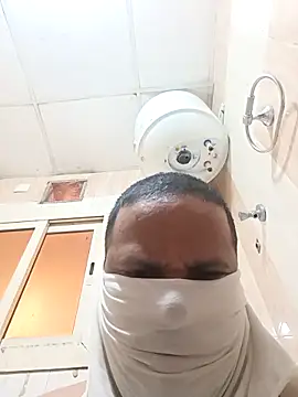 Snapshot of Rone9936 chatting on May 2026 03:57:02 AM Rone9936 online show from May 2026 03:57:02 AM