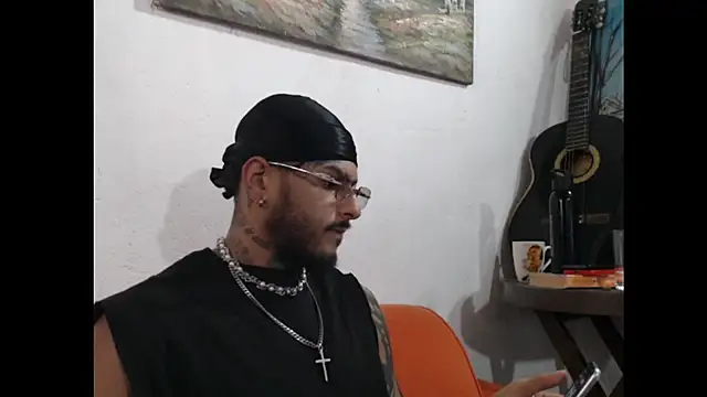 Snapshot of liyamjunior chatting on February 2026 05:09:01 PM liyamjunior online show from February 2026 05:09:01 PM