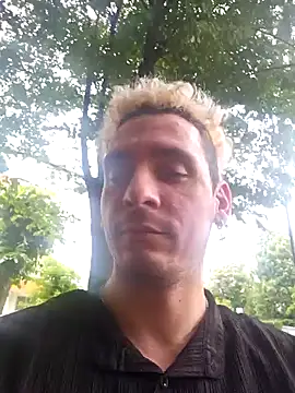 Rayzel White online show from July 2026 12:19:02 PM