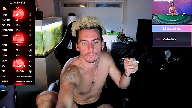 Rayzel White online show from August 2026 08:07:02 PM