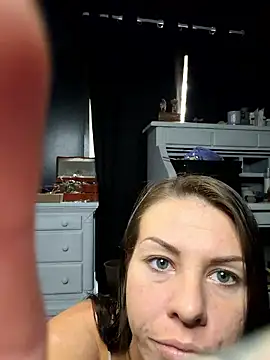 tastemecaroline online show from February 2026 02:58:02 PM