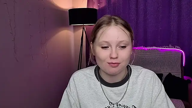 Sweet M1la online show from February 2026 10:27:01 AM