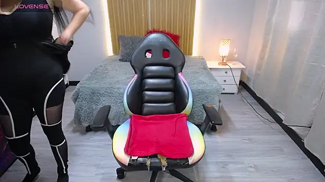 Snapshot of keileen_luna chatting on February 2026 01:17:01 PM keileen luna online show from February 2026 01:17:01 PM