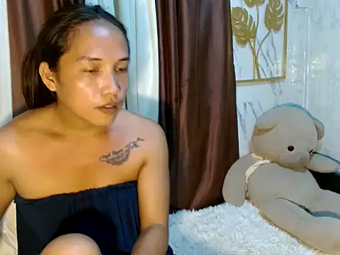 Angelmaexxx online show from February 2026 01:42:02 PM