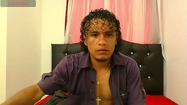 Ares Hot boy online show from January 2026 12:11:01 PM