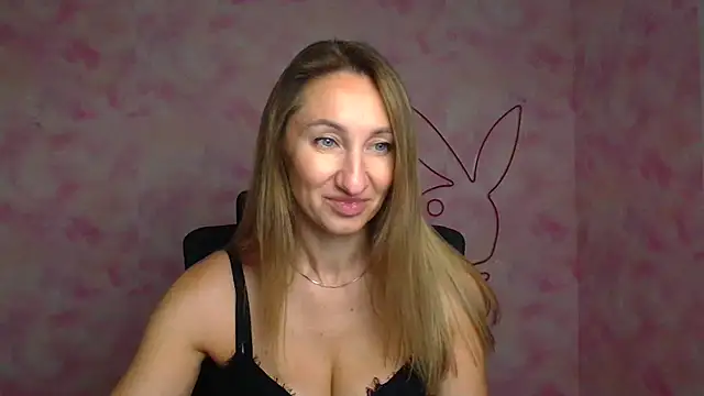 Diana Sweeet  online show from April 2026 05:41:01 AM