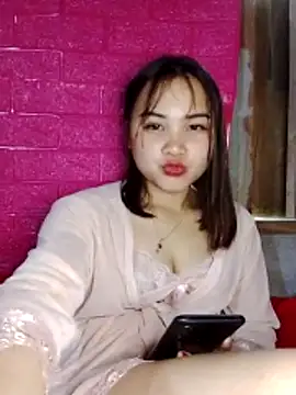 Lisakeem online show from February 2026 04:45:01 AM