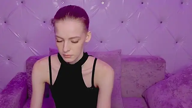 kittie like18 online show from February 2026 12:53:01 AM