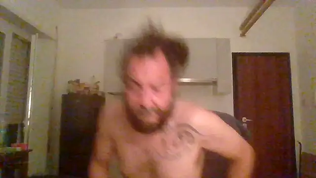 Snapshot of ulysses85 chatting on June 2026 12:24:02 AM ulysses85 online show from June 2026 12:24:02 AM