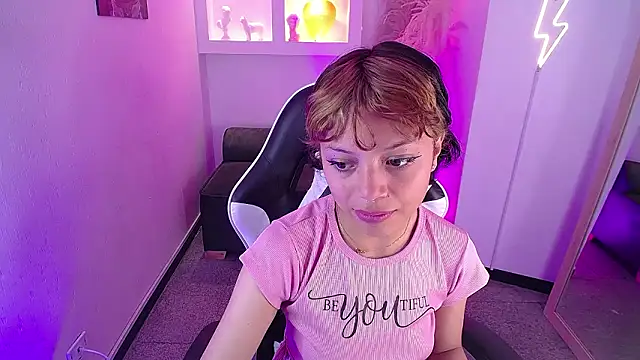 melodyy as online show from February 2026 12:20:02 PM