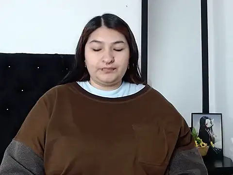 Snapshot of LauraHorny69 chatting on February 2026 01:01:02 PM LauraHorny69 online show from February 2026 01:01:02 PM