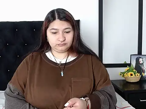 Snapshot of LauraHorny69 chatting on February 2026 01:42:01 PM LauraHorny69 online show from February 2026 01:42:01 PM