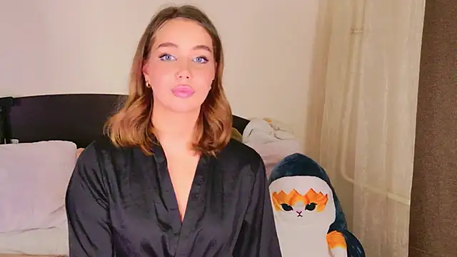 SilverHanna online show from March 2026 11:19:02 PM