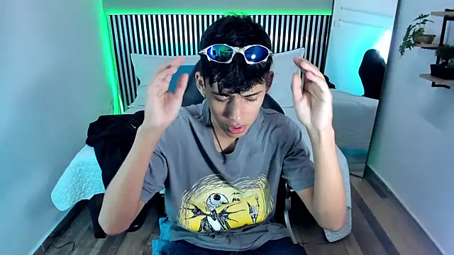 Astaroth Grigori online show from February 2026 06:15:01 PM