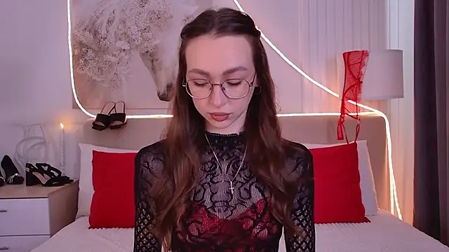 Emily Simon online show from May 2026 05:37:02 AM