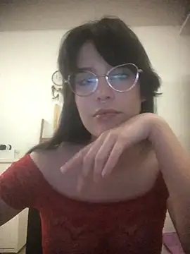 Snapshot of ElisaGoth chatting on July 2026 11:34:02 PM ElisaGoth online show from July 2026 11:34:02 PM