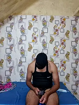 Forest Queen online show from March 2026 02:39:02 PM