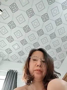 Famrita online show from April 2026 11:08:02 PM