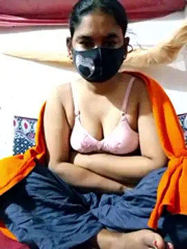 Hot Sweeti online show from January 2026 09:40:01 PM