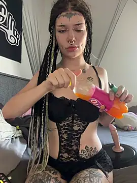 demonLamia online show from July 2026 02:15:02 PM
