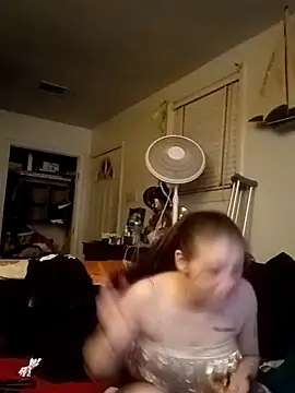 Snapshot of LadySn0w26 chatting on February 2026 02:53:01 AM LadySn0w26 online show from February 2026 02:53:01 AM