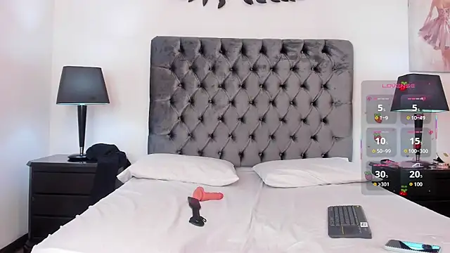 Kiri Black  online show from March 2026 04:07:02 AM