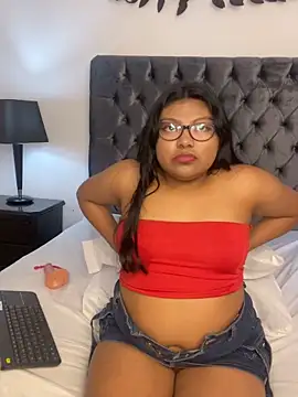 Kiri Black  online show from March 2026 05:32:02 AM