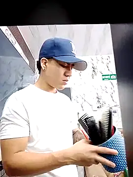 Snapshot of jheico_collins chatting on March 2026 04:13:01 PM jheico collins online show from March 2026 04:13:01 PM