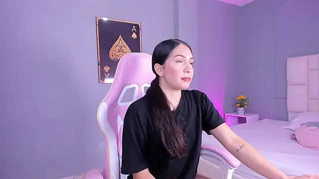 Sofia  Salazar online show from February 2026 12:23:02 PM