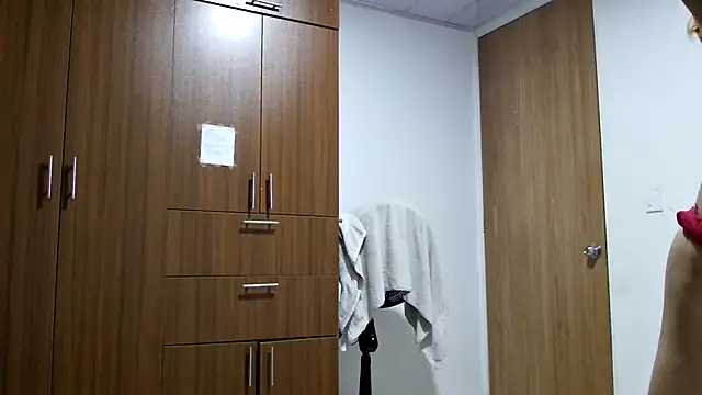 pochilove online show from July 2026 12:59:02 AM