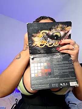 curly girl 31 online show from April 2026 12:00:02 AM