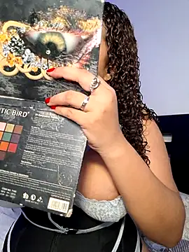 curly girl 31 online show from April 2026 10:48:01 PM