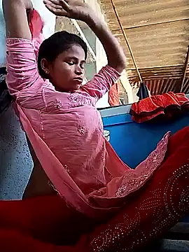 Snapshot of Jyoti_rathor chatting on February 2026 04:27:02 AM Jyoti rathor online show from February 2026 04:27:02 AM