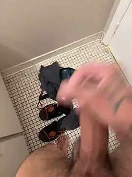 CcincoVilla online show from March 2026 03:22:02 AM