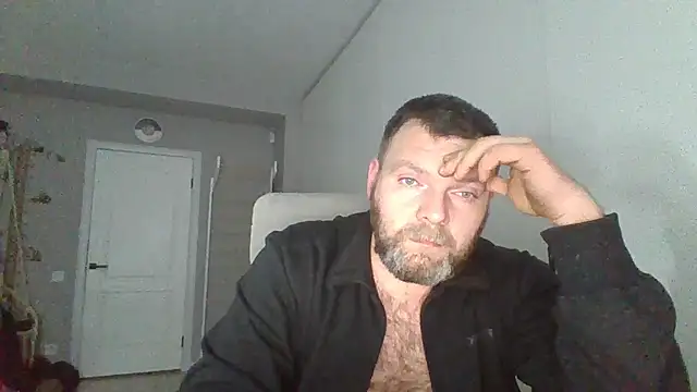 Hot Adonis online show from February 2026 10:30:01 PM