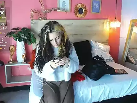 maria Turner1 online show from April 2026 10:07:02 AM