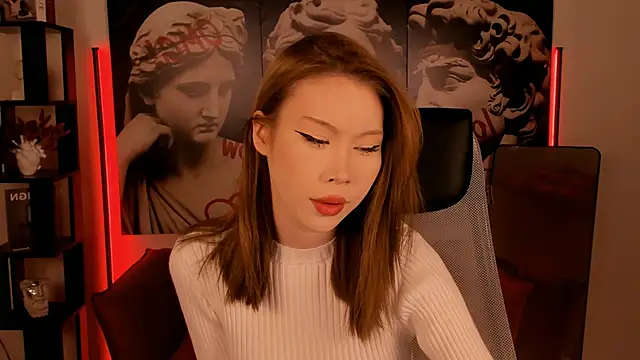 Snapshot of SarahRice chatting on February 2026 04:58:02 PM SarahRice online show from February 2026 04:58:02 PM