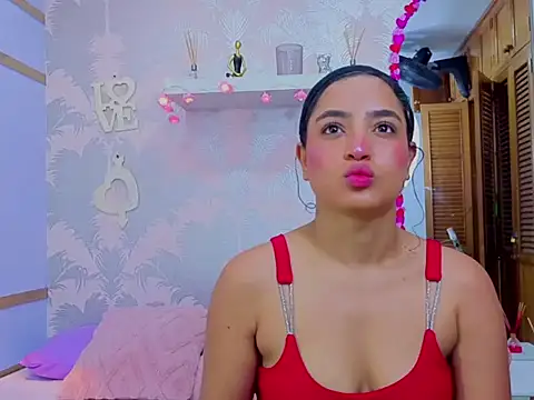 Emma Thompssonn online show from February 2026 11:51:01 AM