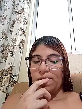 ruivinhaenegao online show from March 2026 04:04:01 PM