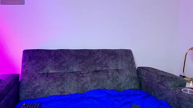 Alexander Connor online show from March 2026 12:06:02 PM