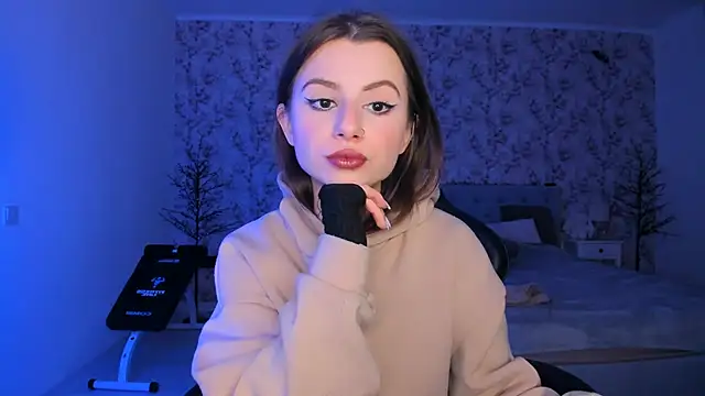 Snapshot of Hot_Molly5 chatting on February 2026 06:55:02 PM Hot Molly5 online show from February 2026 06:55:02 PM