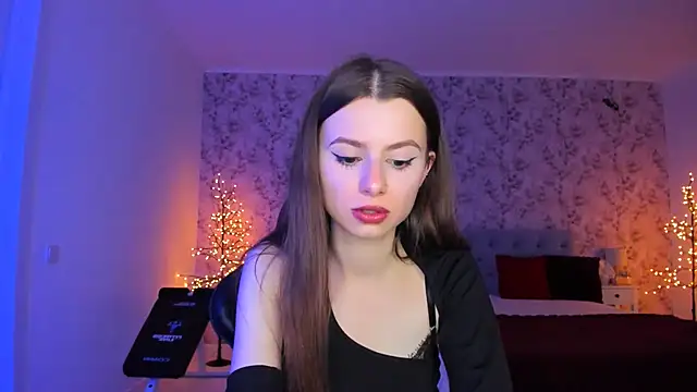 Hot Molly5 online show from April 2026 07:07:02 PM