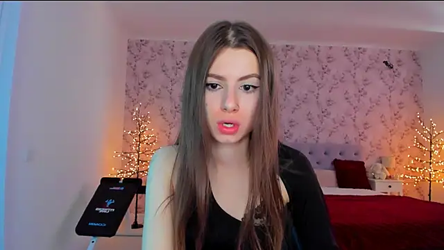 Snapshot of Hot_Molly5 chatting on May 2026 09:38:01 AM Hot Molly5 online show from May 2026 09:38:01 AM